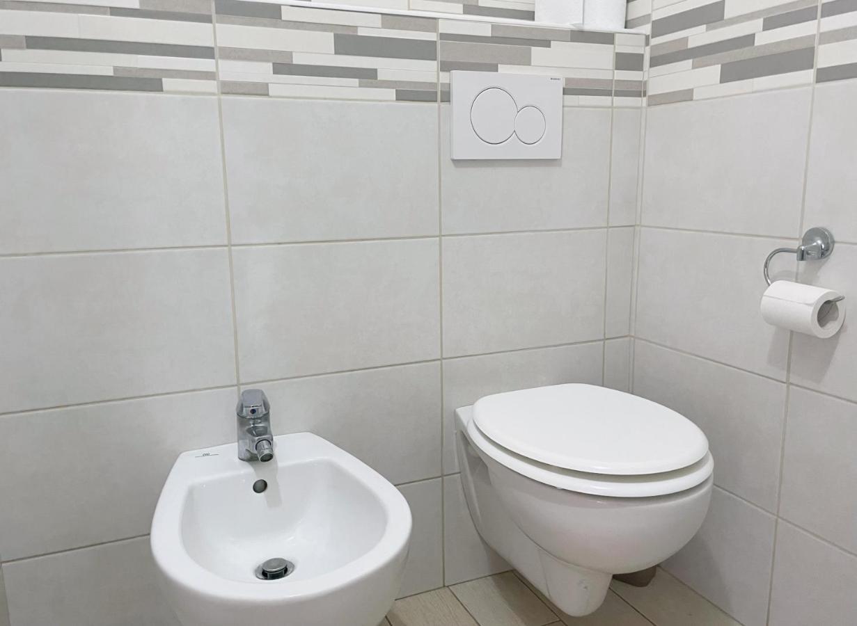 Residenza Borgo Trento Sunday Hotel Верона Екстериор снимка