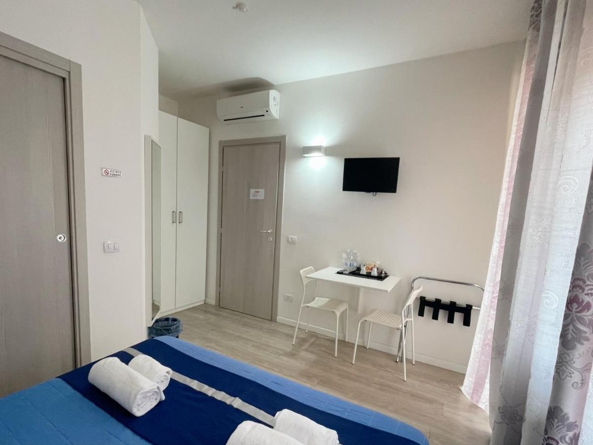 Residenza Borgo Trento Sunday Hotel Верона Екстериор снимка
