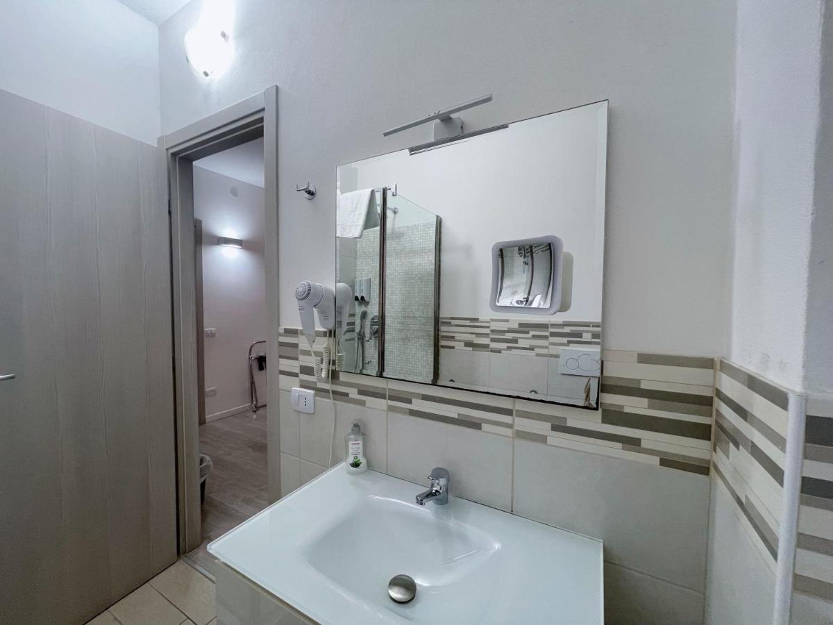Residenza Borgo Trento Sunday Hotel Верона Екстериор снимка